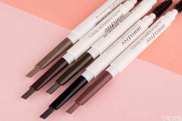 眉筆和鉛筆成分一樣嗎 ?眉筆有沒(méi)有保質(zhì)期 眉筆和鉛筆成分一樣嗎 ?眉筆有沒(méi)有保質(zhì)期
