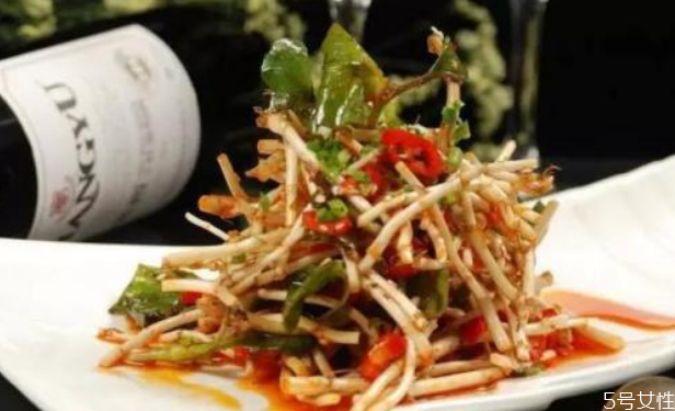 魚腥草煮水能給小孩洗澡嗎 魚腥草治脫發(fā)是真的嗎 魚腥草煮水能給小孩洗澡嗎 魚腥草治脫發(fā)是真的嗎