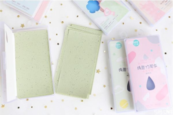 護膚之后可以用吸油紙嗎 涂好面霜后可以用吸油紙嗎 護膚之后可以用吸油紙嗎 涂好面霜后可以用吸油紙嗎