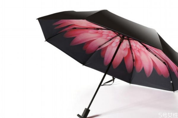 太陽傘發(fā)霉了怎么清洗 傘發(fā)霉了怎么清洗 太陽傘發(fā)霉了怎么清洗 傘發(fā)霉了怎么清洗