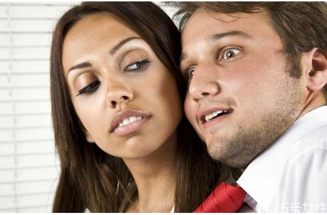 延時(shí)濕巾有什么作用 使用延時(shí)濕巾注意事項(xiàng) 延時(shí)濕巾有什么作用 使用延時(shí)濕巾注意事項(xiàng)