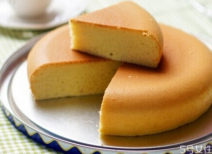 電飯煲蛋糕沒有打蛋器怎么辦 電飯煲蛋糕不熟怎么補(bǔ)救 電飯煲蛋糕沒有打蛋器怎么辦 電飯煲蛋糕不熟怎么補(bǔ)救