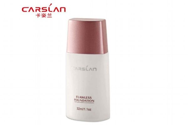 粉底液怎么涂具體步驟 新手涂粉底液教程 粉底液怎么涂具體步驟 新手涂粉底液教程