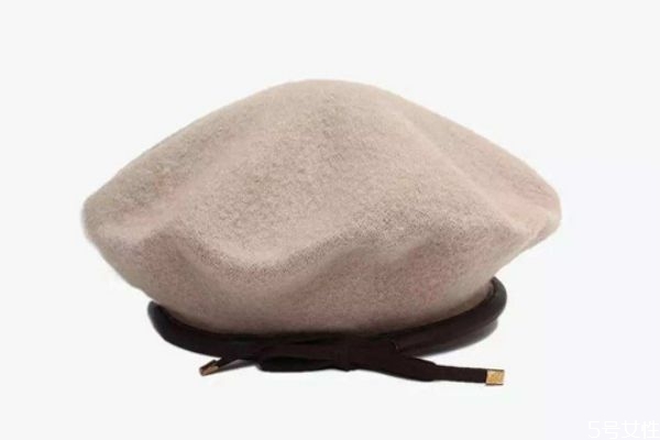 貝雷帽怎么去味 貝雷帽的防滑夾怎么用 貝雷帽怎么去味 貝雷帽的防滑夾怎么用