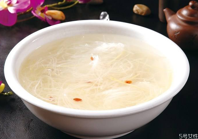 蔥白煮水需要煮多久 蔥白煮水的做法 蔥白煮水需要煮多久 蔥白煮水的做法