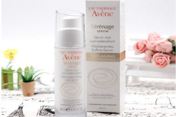 精華液在什么時(shí)候用才合適 精華液的區(qū)別 精華液在什么時(shí)候用才合適 精華液的區(qū)別