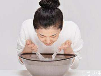 白米醋可以用來洗臉嗎 白米醋和白醋洗臉哪個(gè)好 白米醋可以用來洗臉嗎 白米醋和白醋洗臉哪個(gè)好