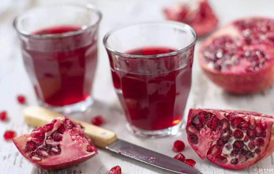 石榴汁可以加牛奶嗎 榨石榴汁需要加水嗎 石榴汁可以加牛奶嗎 榨石榴汁需要加水嗎