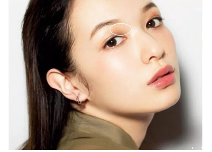 日系妝容要點(diǎn) 日系妝歐美妝對比 日系妝容要點(diǎn) 日系妝歐美妝對比