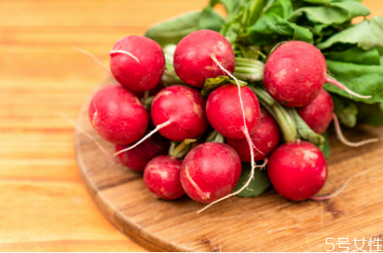 櫻桃蘿卜生吃要去皮嗎 孕婦為什么不能吃櫻桃蘿卜 櫻桃蘿卜生吃要去皮嗎 孕婦為什么不能吃櫻桃蘿卜