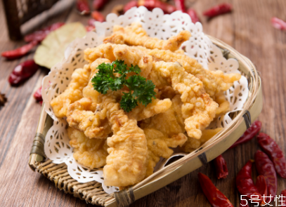 炸酥肉用什么肉最好 炸酥肉起泡沫怎么解決 炸酥肉用什么肉最好 炸酥肉起泡沫怎么解決