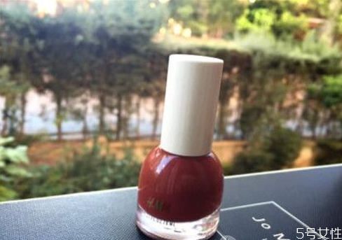 hm指甲油哪些顏色顯手白 hm指甲油推薦 hm指甲油哪些顏色顯手白 hm指甲油推薦