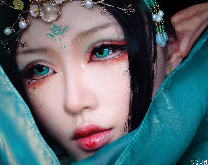 cos妝怎么把眼睛畫(huà)大 cos化妝入門(mén)基本知識(shí) cos妝怎么把眼睛畫(huà)大 cos化妝入門(mén)基本知識(shí)