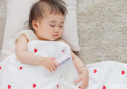 寶寶自費(fèi)疫苗多大開始打 寶寶自費(fèi)疫苗去哪里打 寶寶自費(fèi)疫苗多大開始打 寶寶自費(fèi)疫苗去哪里打