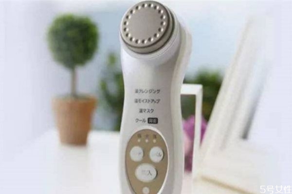 美容導(dǎo)入儀怎么使用 美容導(dǎo)入儀的用途 美容導(dǎo)入儀怎么使用 美容導(dǎo)入儀的用途