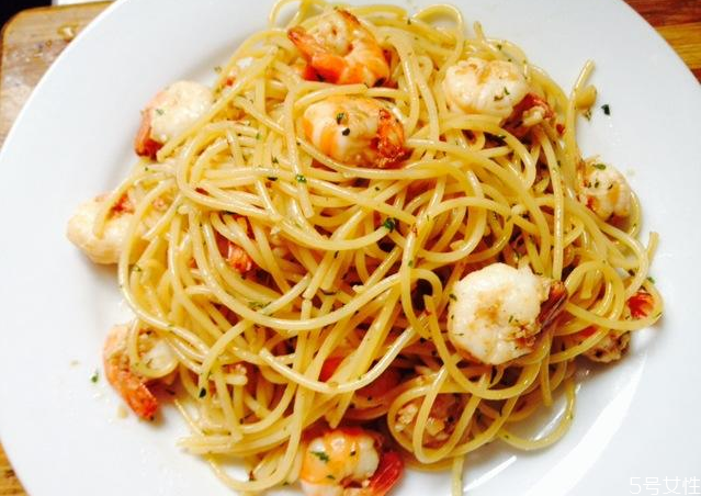 吃意大利面真的能減肥嗎 意面熱量高為什么減肥可以吃 吃意大利面真的能減肥嗎 意面熱量高為什么減肥可以吃