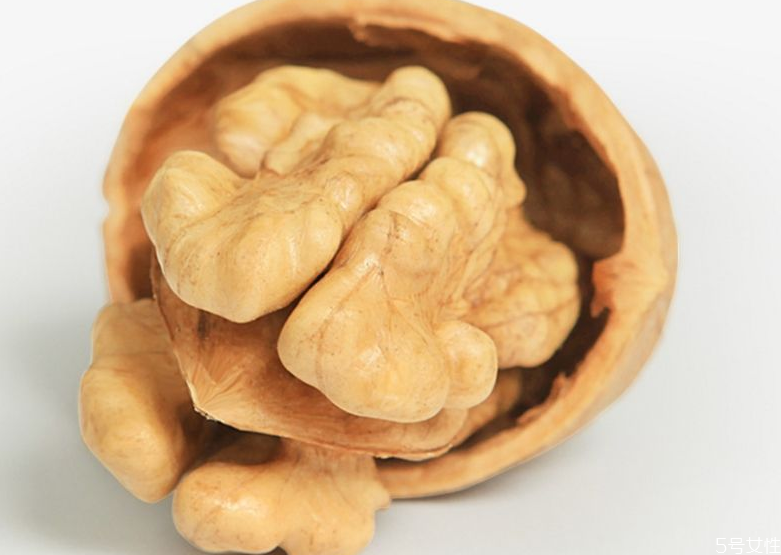 核桃是不是補(bǔ)腦的 為什么核桃像大腦 核桃是不是補(bǔ)腦的 為什么核桃像大腦