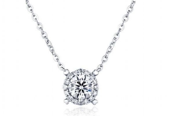 鉆石項(xiàng)鏈代表什么 鉆石項(xiàng)鏈選購技巧 鉆石項(xiàng)鏈代表什么 鉆石項(xiàng)鏈選購技巧