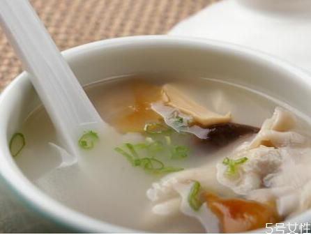 孕婦喝什么粥對(duì)胎兒好 孕婦補(bǔ)氣血湯譜大全 孕婦喝什么粥對(duì)胎兒好 孕婦補(bǔ)氣血湯譜大全