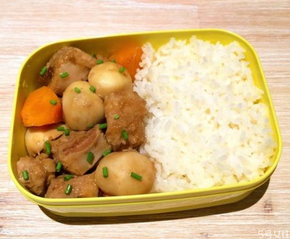 上班族怎么帶飯比較健康 五個帶飯技巧 上班族怎么帶飯比較健康 五個帶飯技巧