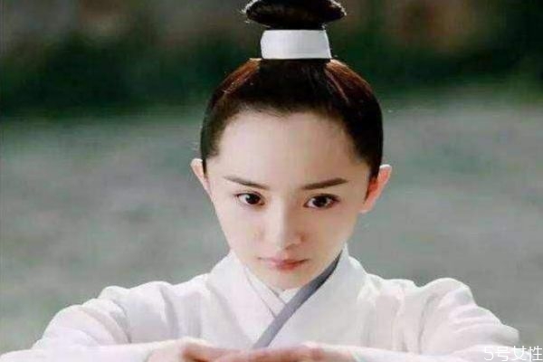 發(fā)際線越來越高怎么辦 如何畫出自然的發(fā)際線 發(fā)際線越來越高怎么辦 如何畫出自然的發(fā)際線