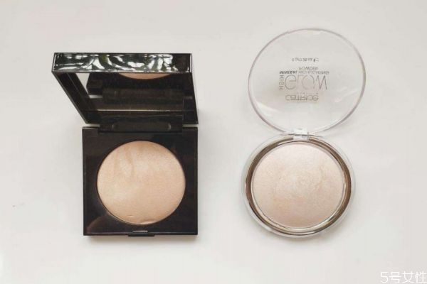 高光粉買什么顏色好 高光買白色還是香檳色 高光粉買什么顏色好 高光買白色還是香檳色