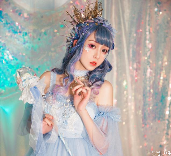 穿lolita一定要化妝嗎 穿lolita出街注意事項(xiàng) 穿lolita一定要化妝嗎 穿lolita出街注意事項(xiàng)