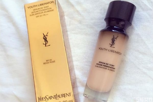 什么粉底適合干敏皮膚 最適合干皮的粉底液推薦 什么粉底適合干敏皮膚 最適合干皮的粉底液推薦