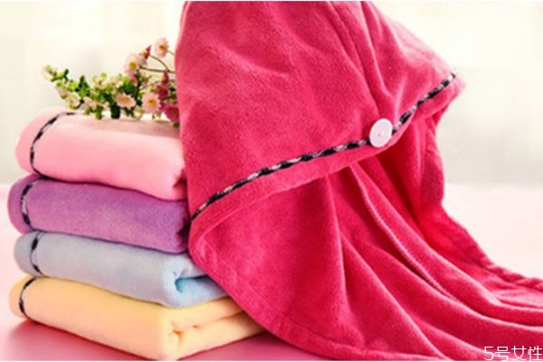 干發(fā)帽幾分鐘讓頭發(fā)變干 干發(fā)帽不宜久戴 干發(fā)帽幾分鐘讓頭發(fā)變干 干發(fā)帽不宜久戴