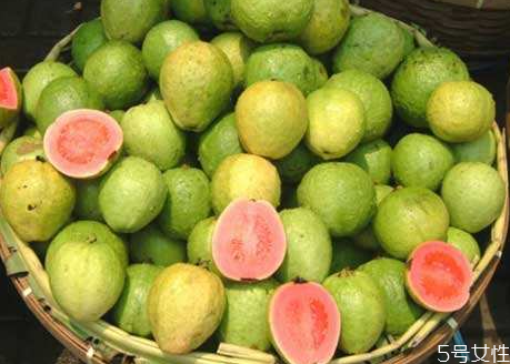 芭樂和什么水果味道像 芭樂沒熟怎么辦 芭樂和什么水果味道像 芭樂沒熟怎么辦