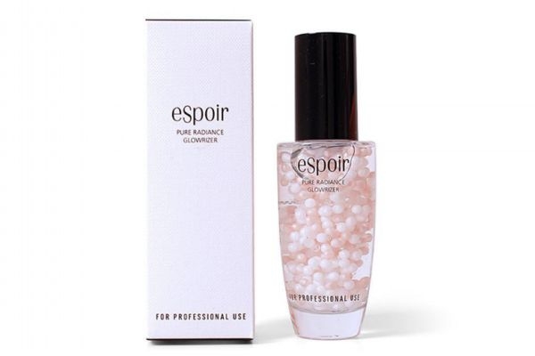 妝前乳可以涂在眼部么 妝前乳直接用手涂嗎 妝前乳可以涂在眼部么 妝前乳直接用手涂嗎