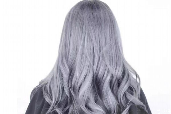 秋天頭發(fā)干燥怎么保養(yǎng) 頭發(fā)怎么保養(yǎng)又直又順 秋天頭發(fā)干燥怎么保養(yǎng) 頭發(fā)怎么保養(yǎng)又直又順