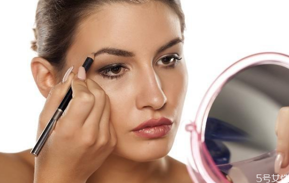 眉筆保質(zhì)期一般是多久 眉筆過期了還能用嗎 眉筆保質(zhì)期一般是多久 眉筆過期了還能用嗎