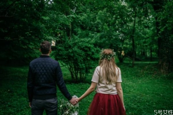 男朋友說(shuō)想靜靜意味著什么 男友說(shuō)冷靜后會(huì)和好嗎 男朋友說(shuō)想靜靜意味著什么 男友說(shuō)冷靜后會(huì)和好嗎