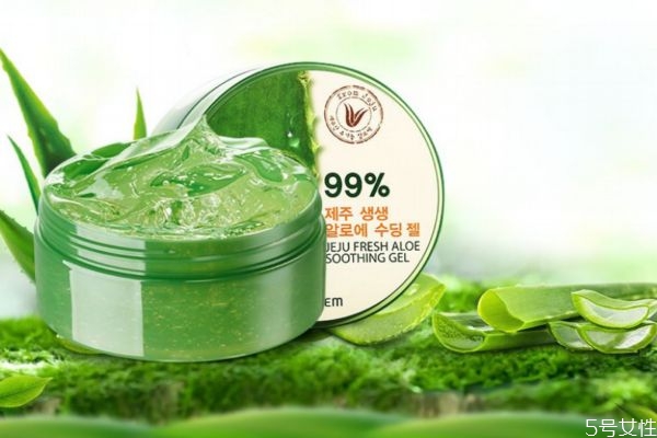 蘆薈膠干了還粘是不是假的 假的蘆薈膠的危害 蘆薈膠干了還粘是不是假的 假的蘆薈膠的危害