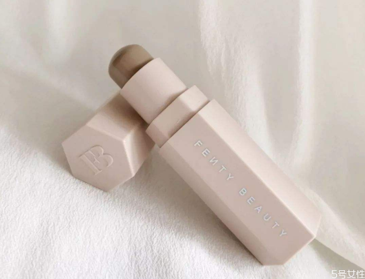 修容棒怎么把眼睛化大 修容棒不化妝能用嗎 修容棒怎么把眼睛化大 修容棒不化妝能用嗎