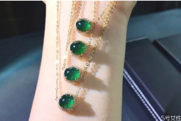 項鏈長了怎么收短 項鏈太長怎么變短小妙招 項鏈長了怎么收短 項鏈太長怎么變短小妙招