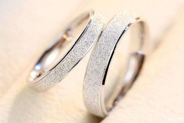 vigg屬于什么檔次 vigg是哪個(gè)國家的牌子 vigg屬于什么檔次 vigg是哪個(gè)國家的牌子