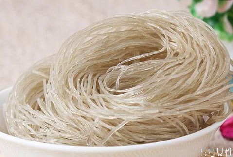 紅薯粉怎么做成粉條 紅薯粉條好消化嗎 紅薯粉怎么做成粉條 紅薯粉條好消化嗎