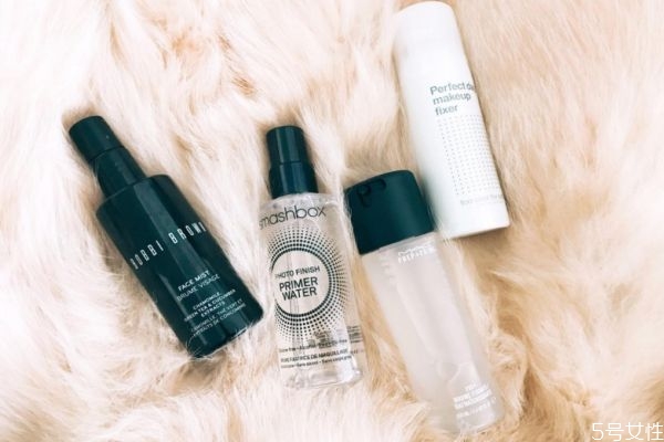 定妝噴霧適用于哪個季節(jié) 定妝噴霧用多久 定妝噴霧適用于哪個季節(jié) 定妝噴霧用多久