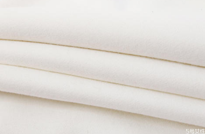 棉質(zhì)褲子彈性好嗎 什么面料的布彈性好 棉質(zhì)褲子彈性好嗎 什么面料的布彈性好