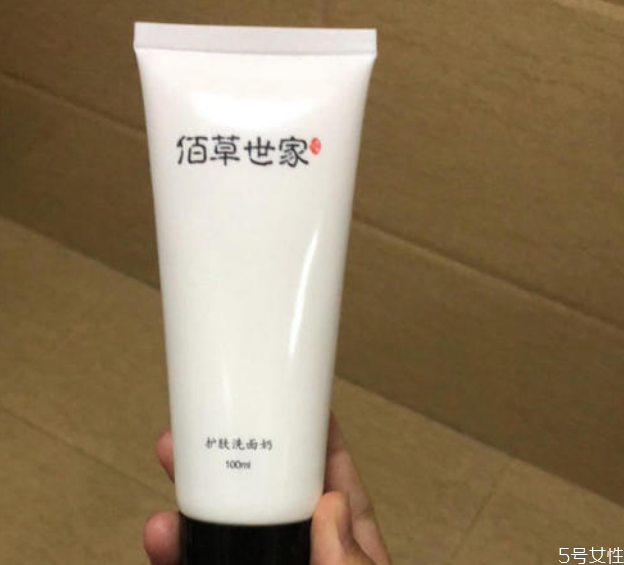 佰草世家為什么便宜 佰草世家是正規(guī)牌子嗎 佰草世家為什么便宜 佰草世家是正規(guī)牌子嗎