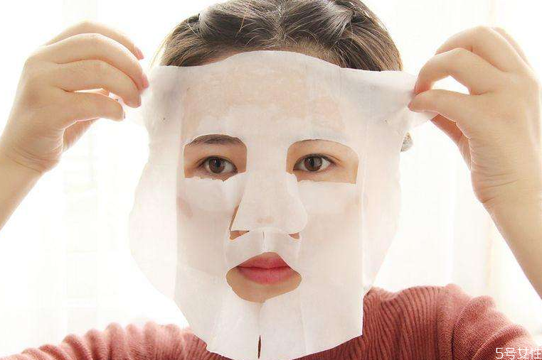 冬天面膜是熱敷還是冷敷 冬天怎么敷面膜才正確 冬天面膜是熱敷還是冷敷 冬天怎么敷面膜才正確