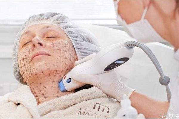 醫(yī)美有哪些常見項目 做醫(yī)美項目要注意什么 醫(yī)美有哪些常見項目 做醫(yī)美項目要注意什么