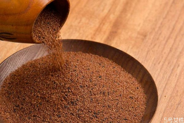 海藻面膜能重復(fù)使用嗎 海藻顆粒面膜怎么使用 海藻面膜能重復(fù)使用嗎 海藻顆粒面膜怎么使用