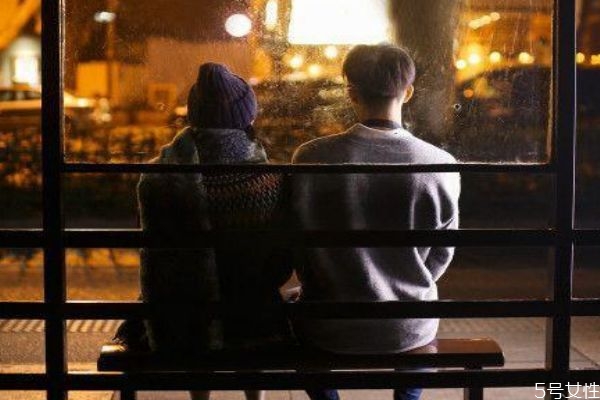 怎么讓感情恢復(fù)新鮮感 感情淡了怎么恢復(fù)感情 怎么讓感情恢復(fù)新鮮感 感情淡了怎么恢復(fù)感情