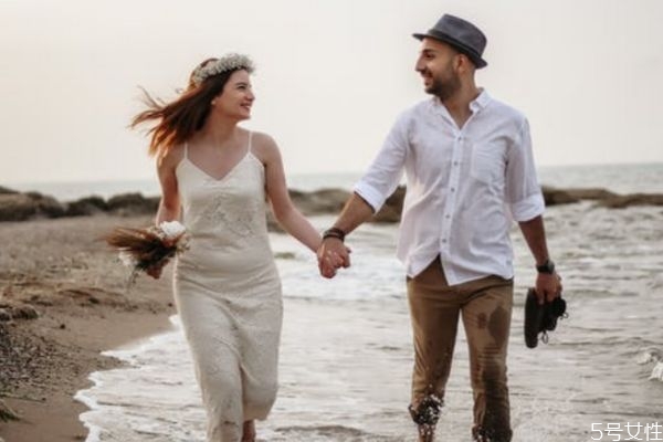 分手了想對他說點(diǎn)什么 分手跟對方說最后的話 分手了想對他說點(diǎn)什么 分手跟對方說最后的話