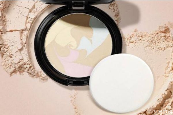 用了氣墊還要用粉餅嗎 粉餅和氣墊bb使用順序 用了氣墊還要用粉餅嗎 粉餅和氣墊bb使用順序