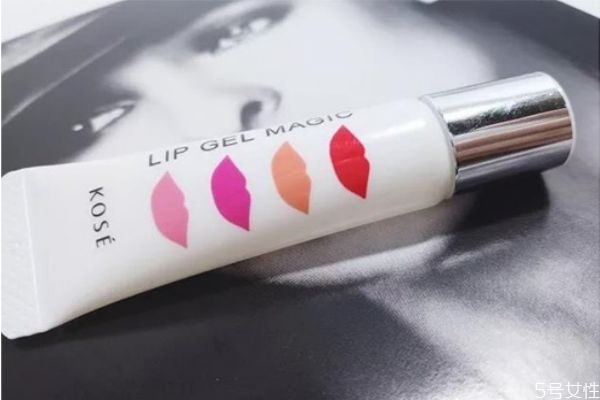 口紅雨衣有危害嗎 哪個(gè)口紅雨衣最好用 口紅雨衣有危害嗎 哪個(gè)口紅雨衣最好用