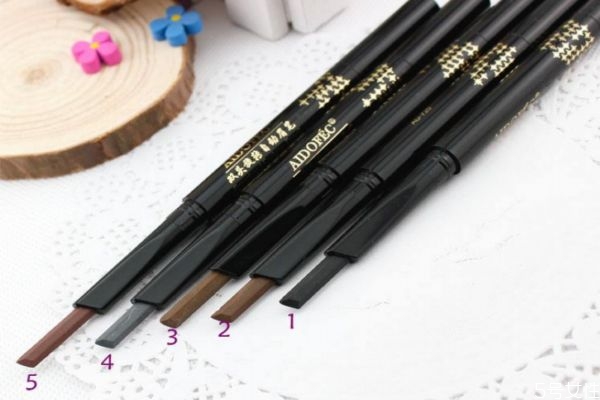 眉筆怎么畫眉毛好看 手把手教你畫出完美眉毛 眉筆怎么畫眉毛好看 手把手教你畫出完美眉毛